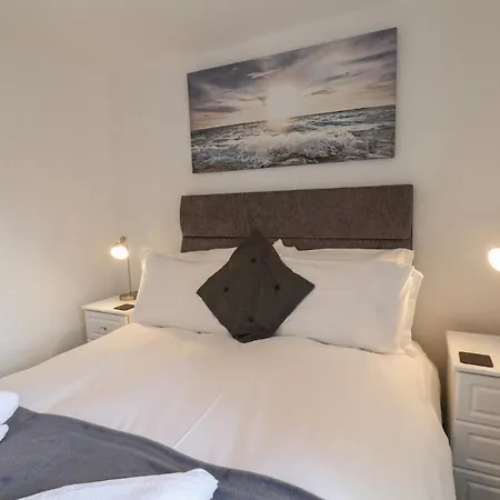 Hideaway * Whitby